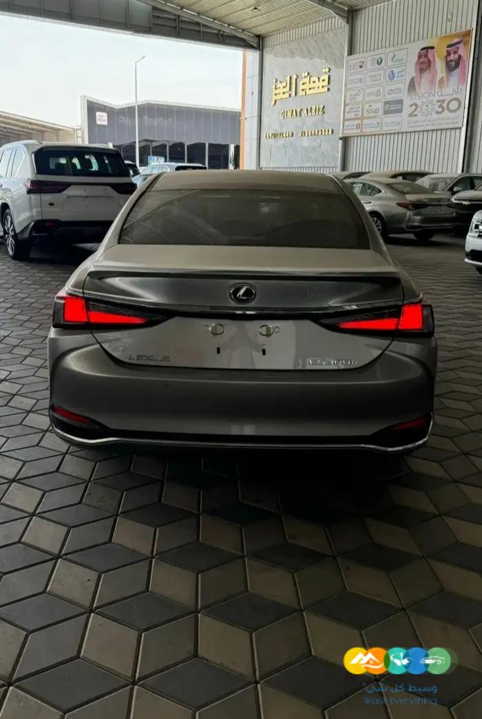 لكزس ES300 – هايبرد HA V4 – سعودي 2024