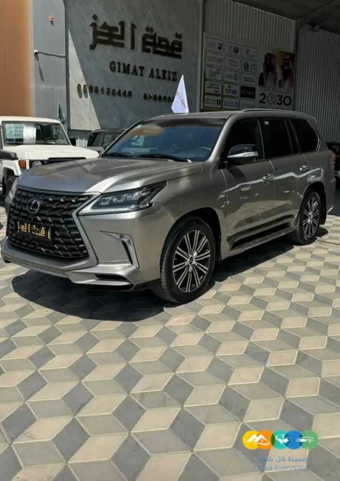 لكزس LX570 – فل كامل – سعودي – 2016