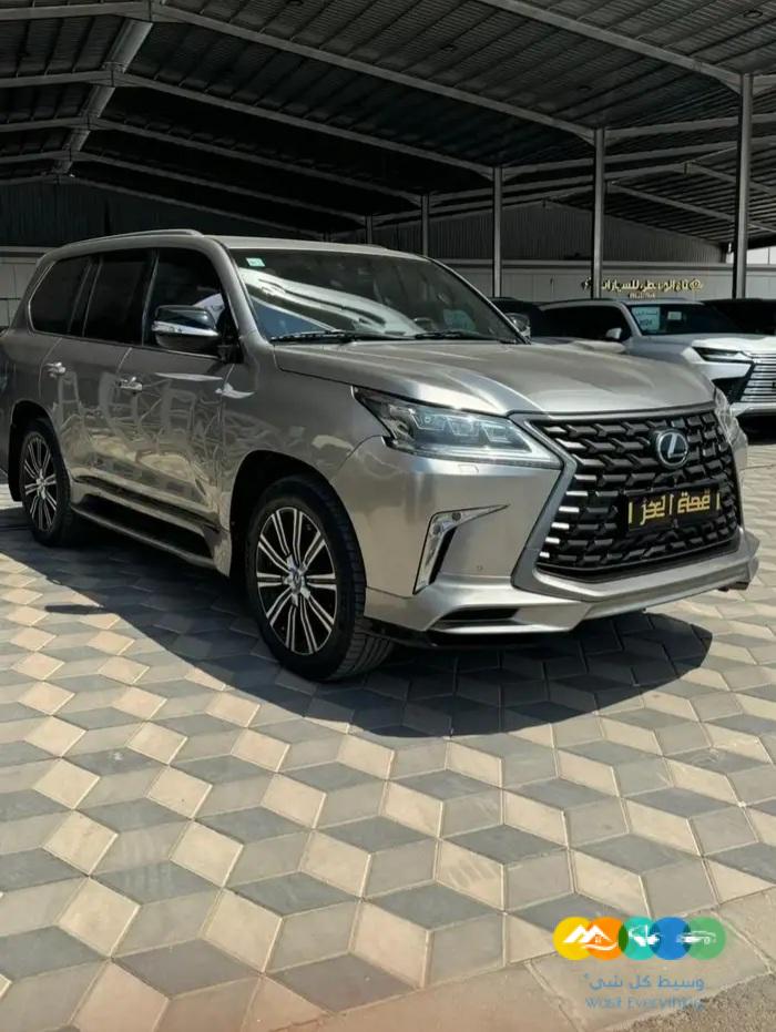 لكزس LX570 – فل كامل – سعودي – 2016