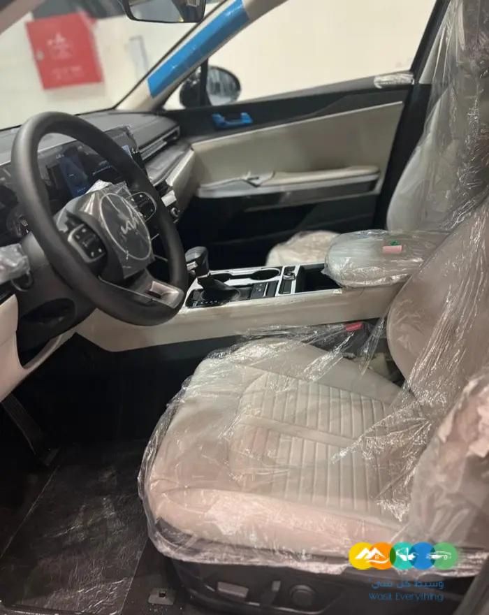 كيا k5 ستاندر 2024 لون اسود