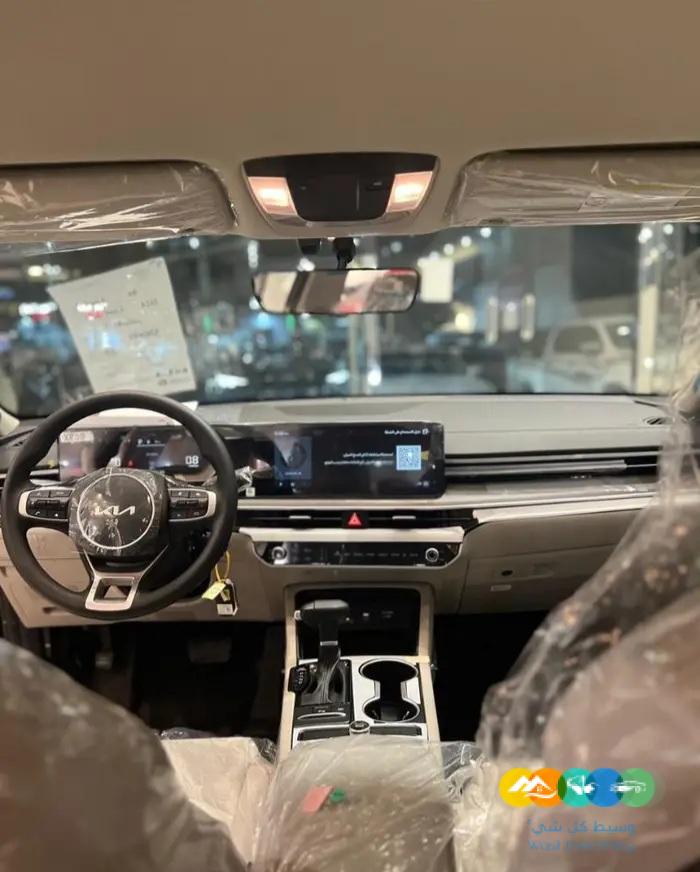 كيا k5 ستاندر 2024 لون اسود