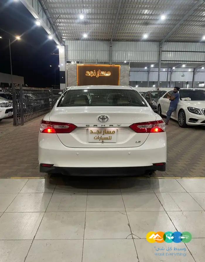كامري LE موديل 2020 ستاندر (( مباعة ))