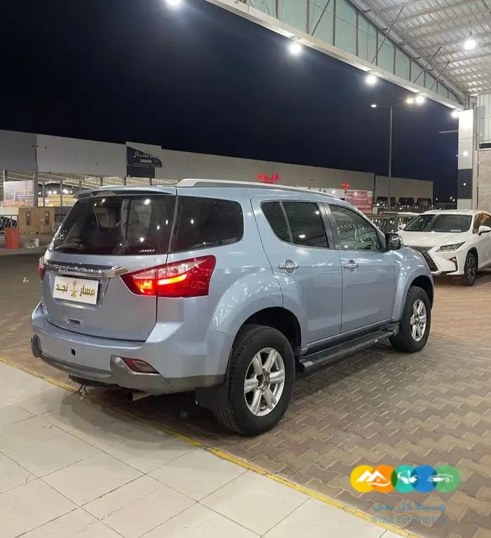 جيب ايسوزو MUX موديل 2015 ديزل