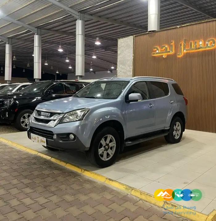 جيب ايسوزو MUX موديل 2015 ديزل