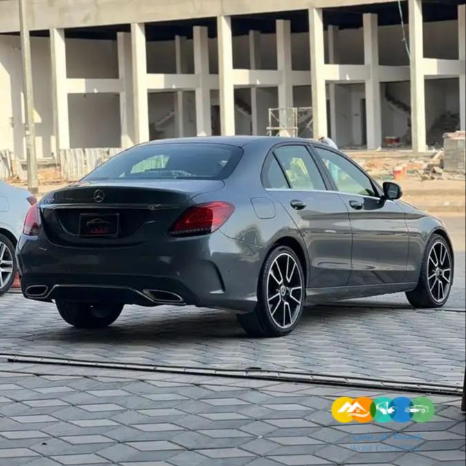 مرسيدس – C200 – 2018 – بسعر 75 الف – تم البيع