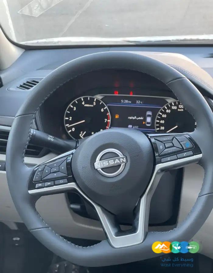 نيسان التيما نص فل رمادي 2024