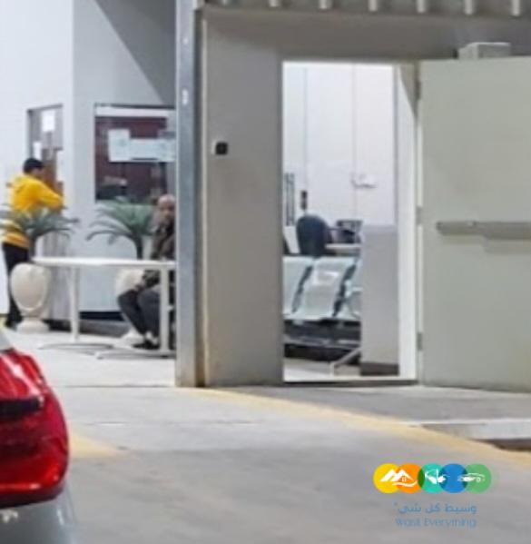 ورشة ومركز صيانة سيارات للتقبيل