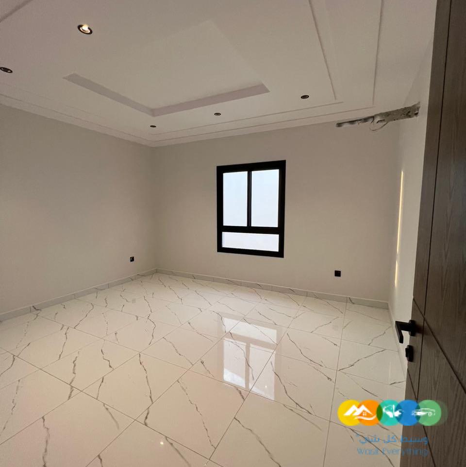 شقة ٥ غرف حي الريان