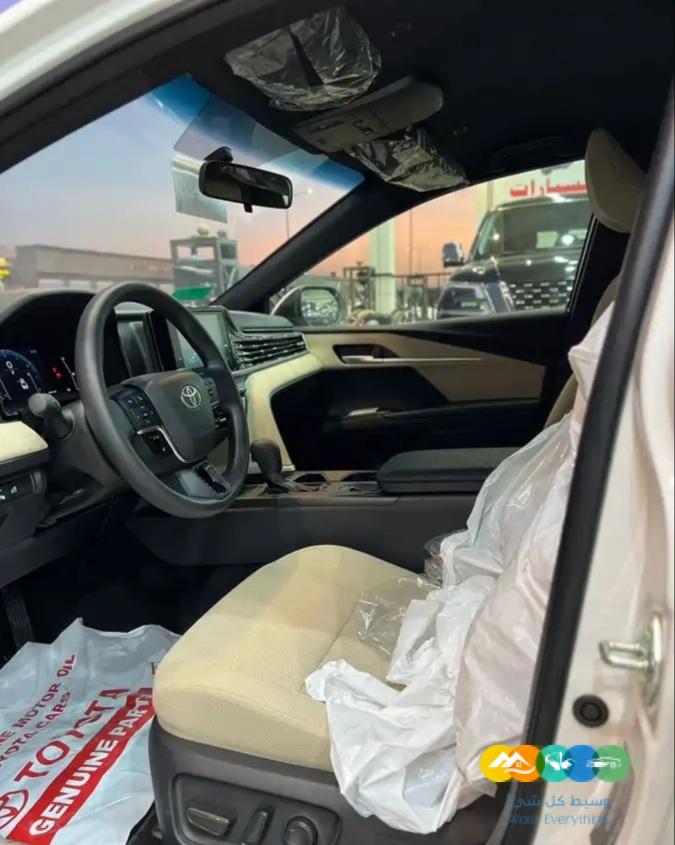 كامري – E – 2025 – ابيض لؤلؤي – عبد اللطيف _ تم البيع