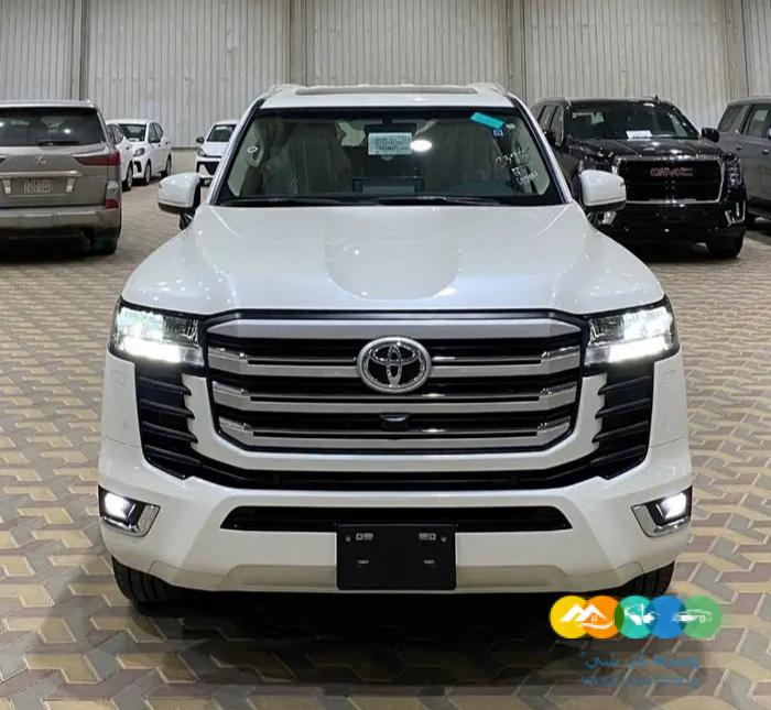 تويوتا جى اكس ار L4-2024 بنزين سعودي (( مباعة ))