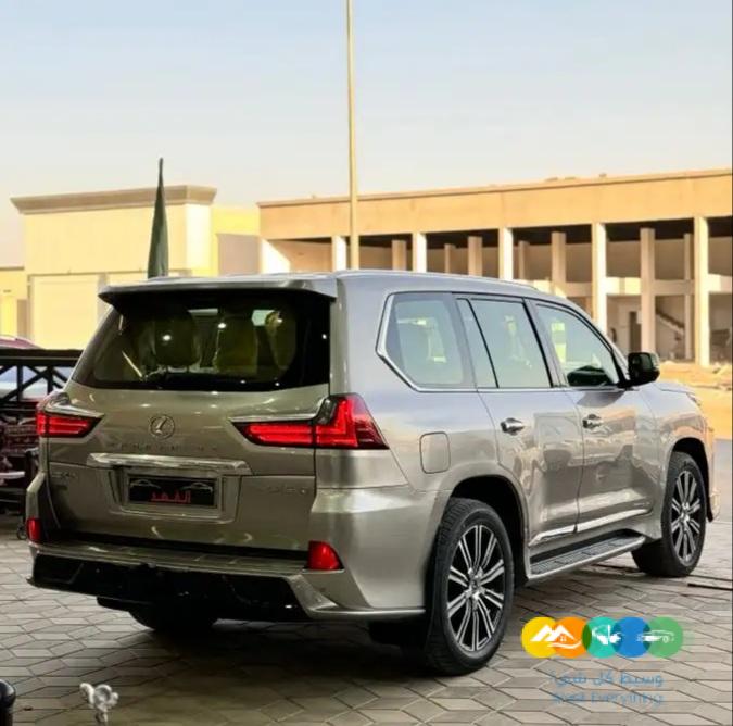 لكزس – LX570 – 2016 – سبورت – فل كامل – مباعة