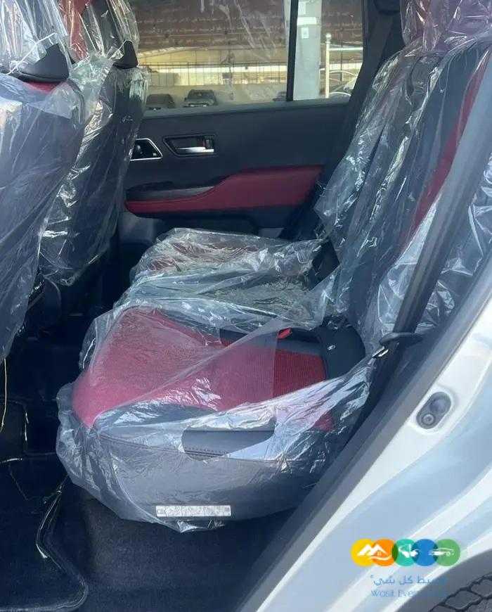 لاندكروزر GR Sport 2023 عداد قليل