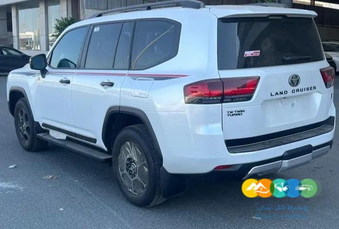 لاندكروزر GR Sport 2023 عداد قليل