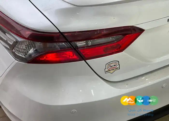 تويوتا كامري جي ال اي ابيض بنزين 2024