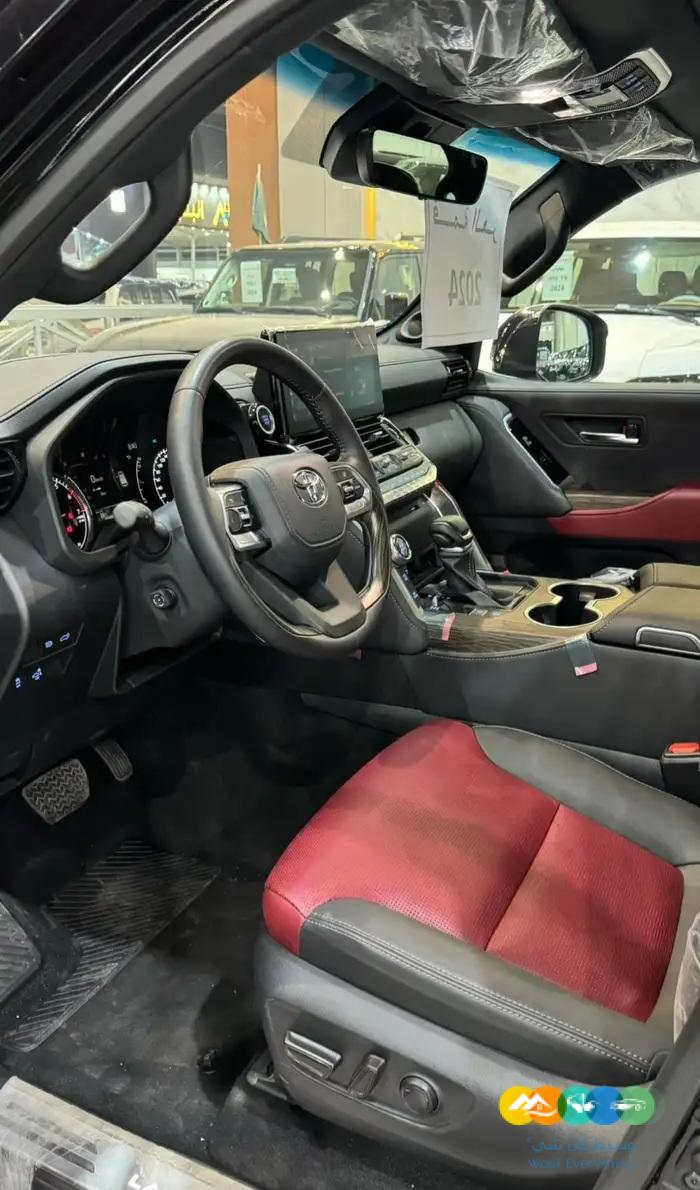 لاندكروزر – في اكس ار VXR – مستعمل – بريمي – 2024