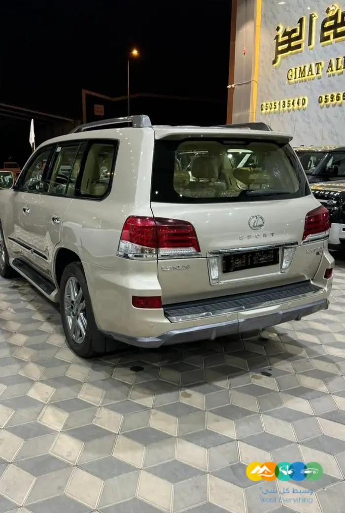 لكزس LX570 – سبورت فل كامل – سعودي – 2015