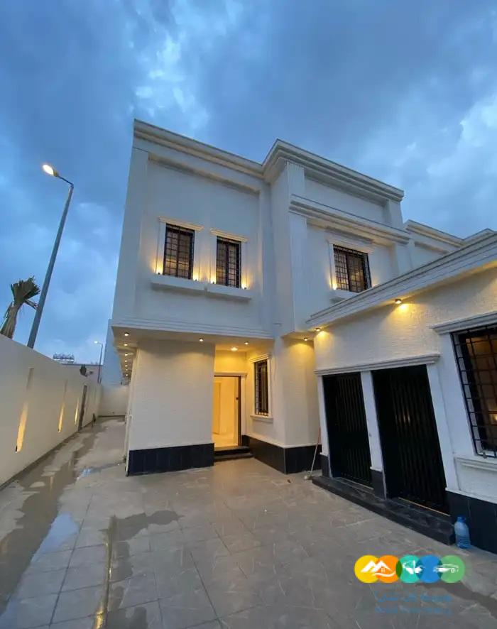 للبيع فيلا مودرن دورين وملحق شمال الخميس