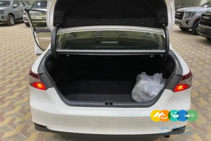 تويوتا كامري LE و GLE م2024