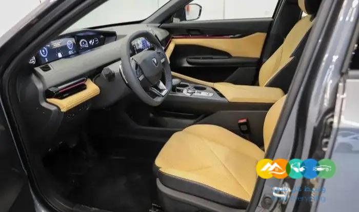 شانجان يوني في موديل 2025