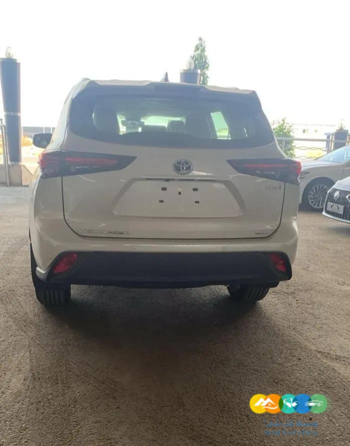 هايلاندر 2024 GLE نص فل ابيض سعودي جديد