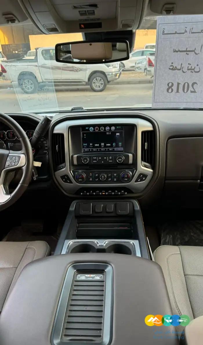 جي ام سي سيرا SLE غمارتين 2018 مجهز بعدة بر