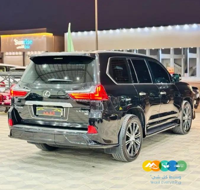 لكزس – LX570 – 2018 – سبورت – فل – تم البيع