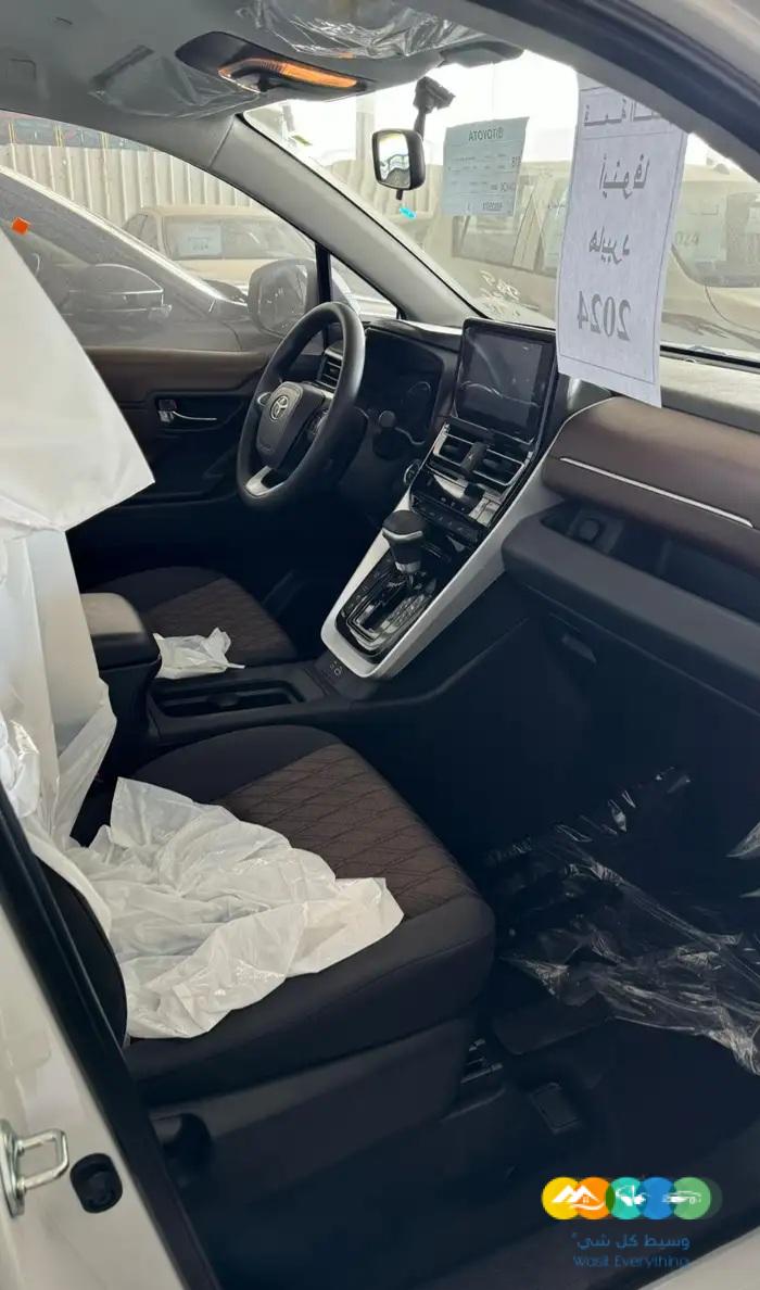 تويوتا – إنوفا GL – هايبرد 2.0 – سعودي – 2024