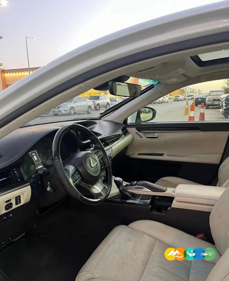 لكزس ES 2016 / تم البيع