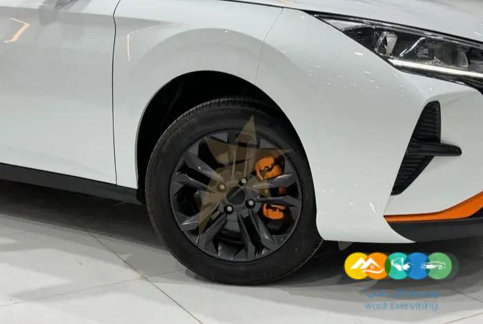 دونغ فينغ شاين ماكس E1 موديل 2024 عروض جديدة