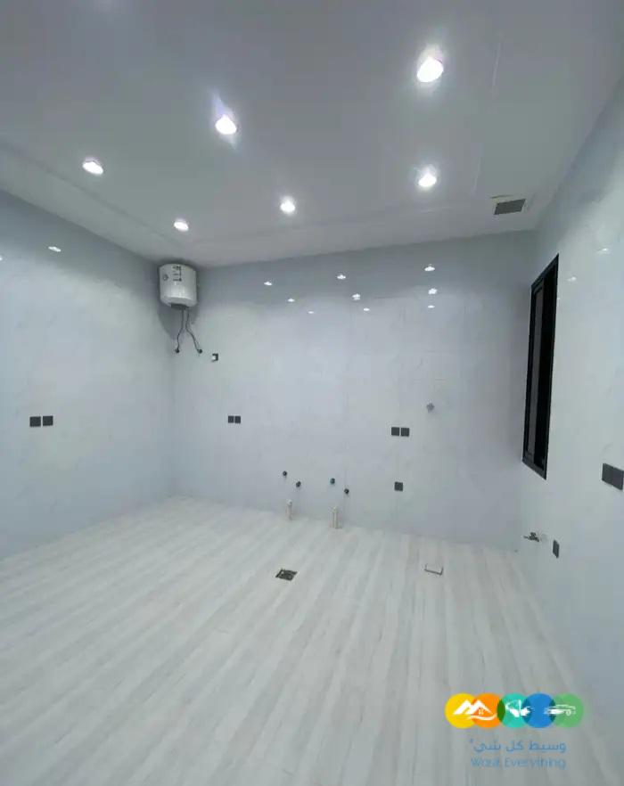 للبيع شقق ارضيه وعلويه بمداخل مستقله مع مصعد