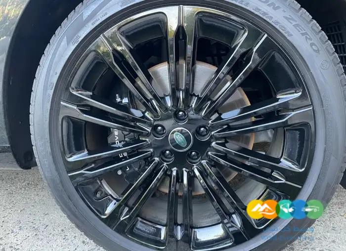 لاند روفر رنج روفر 2024 ممشى قليل ( مباعة )