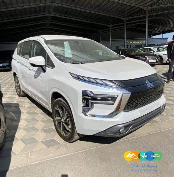 ميتسوبيشي اكسباندر 1500 – جنوط مخمل – 2024