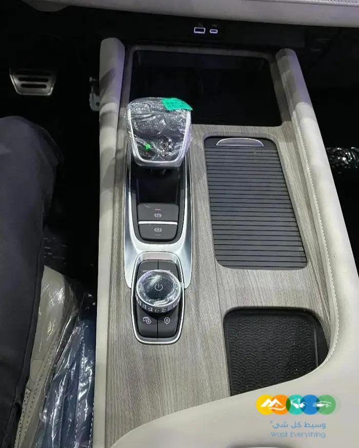 شيري اريزو 8 2025 شركة سفنز التجارية للسيارات