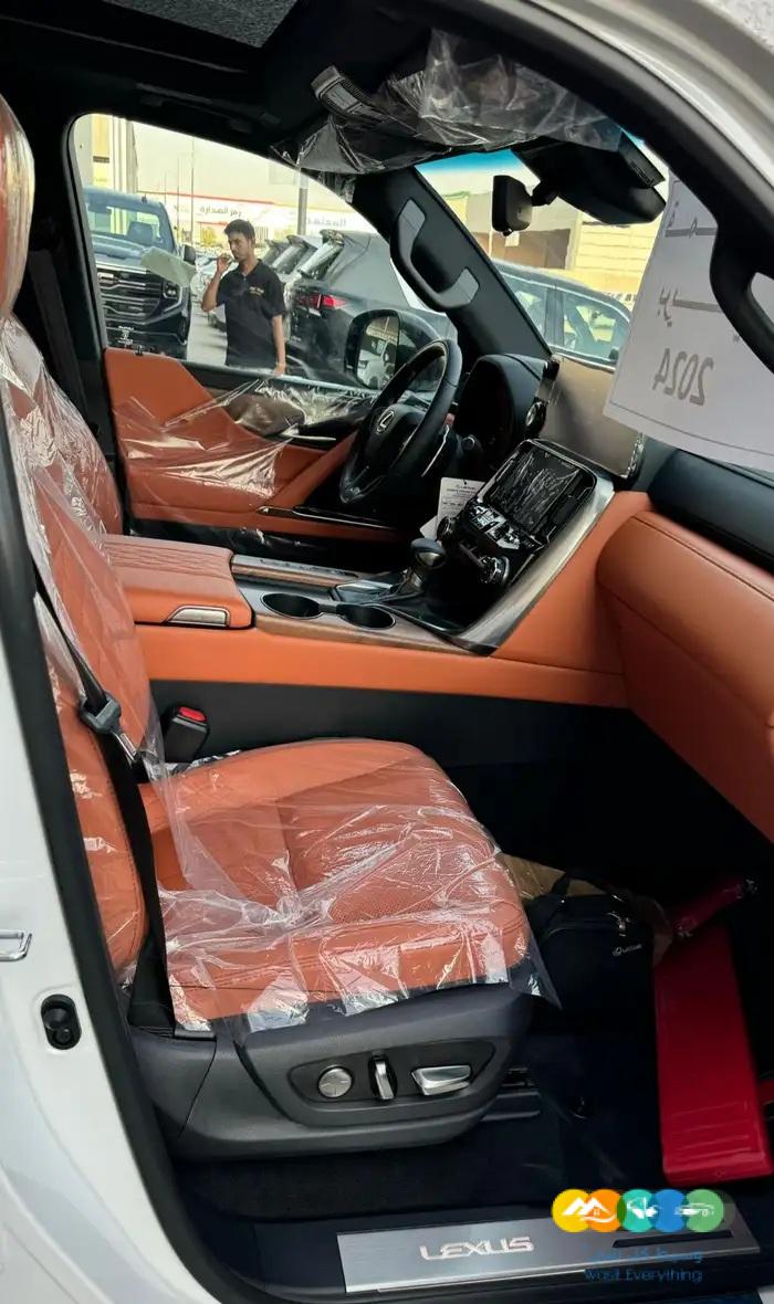 لكزس LX600 – ابيض – VIB – بريمي – 2024