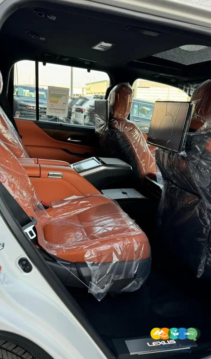 لكزس LX600 – ابيض – VIB – بريمي – 2024