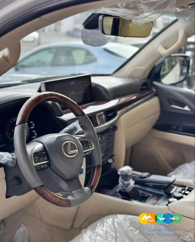 لكزس – LX570 – 2016 – فل كامل – بريمي / تم البيع