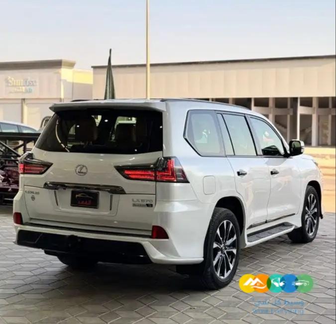 لكزس – LX570 – 2021 – بلاك اديشن – فل / تم البيع