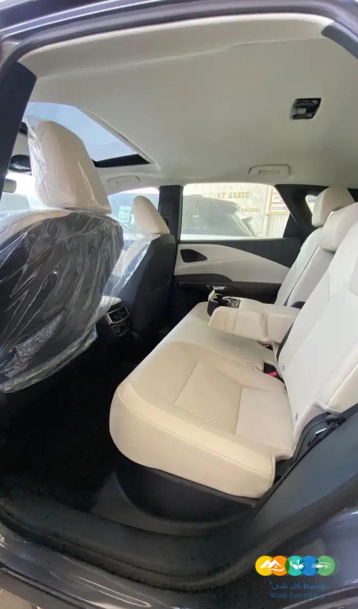 لكزس RX 350 AA – بريمي – 2024 اصفار