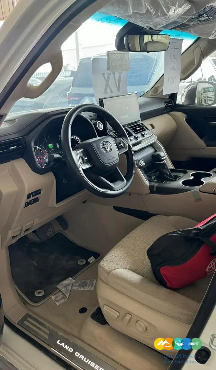 في اكس VX- مخمل – بريمي – 2023