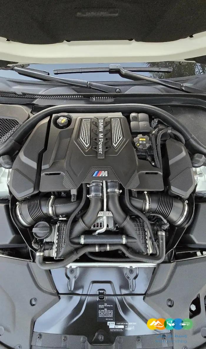 BMW F90 M5 2020