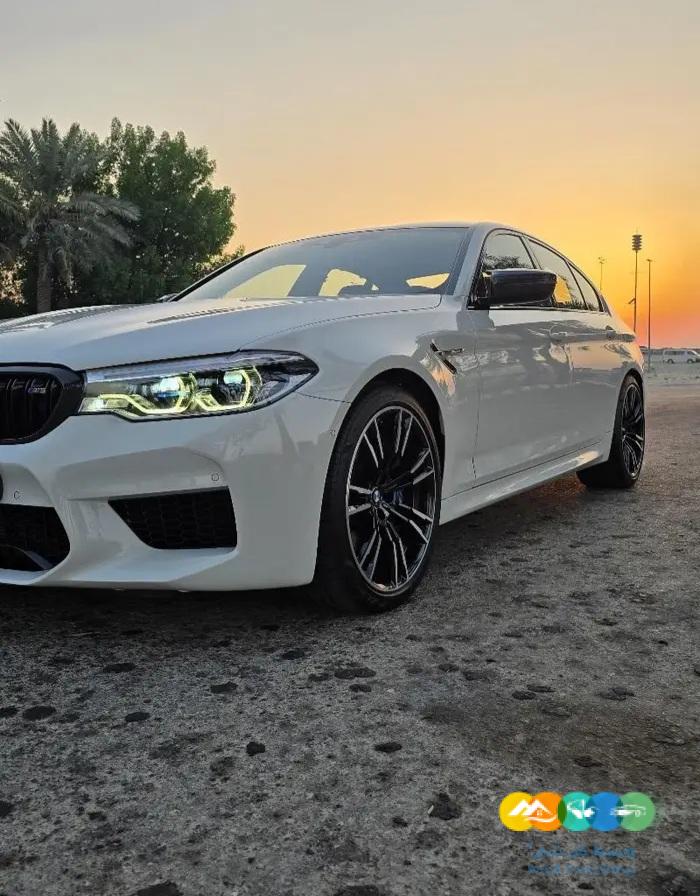 BMW F90 M5 2020