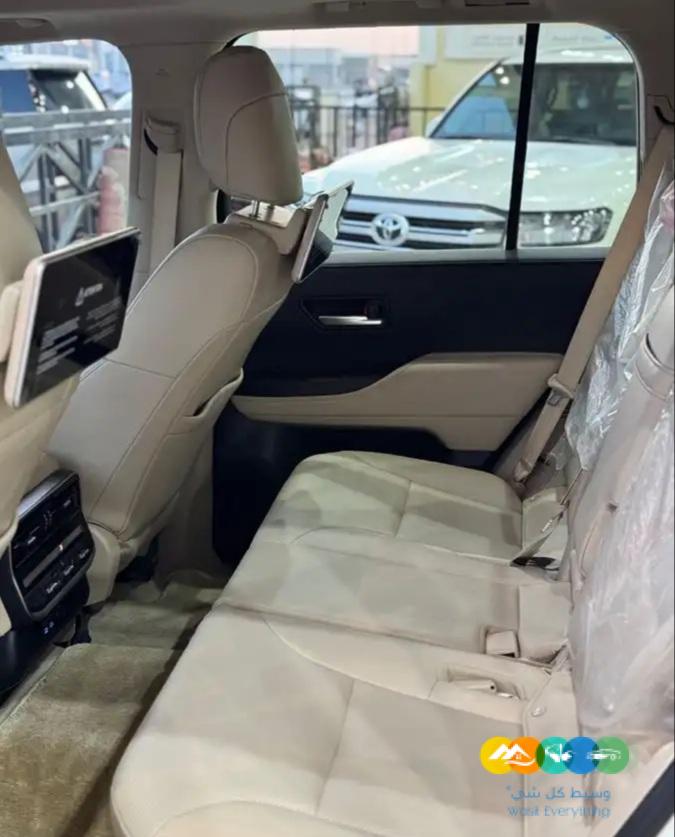 لاندكروزر – في اكس – 2022 – فل كامل – تم البيع