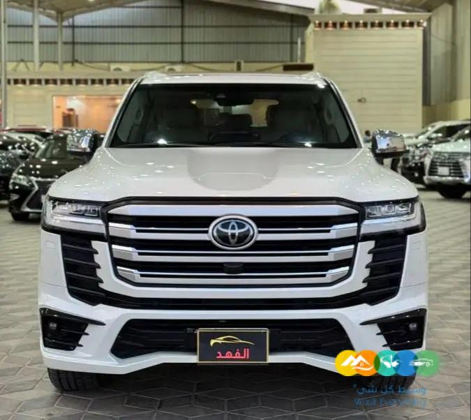 لاندكروزر – في اكس – 2022 – فل كامل – تم البيع