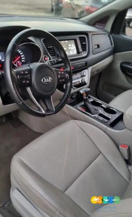 كيا كرنفال 2019 ديزل 9 راكب بطاقة جمركيه