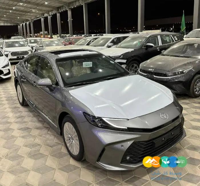 تويوتا كامري 2025 LE عروض سفنز للسيارات