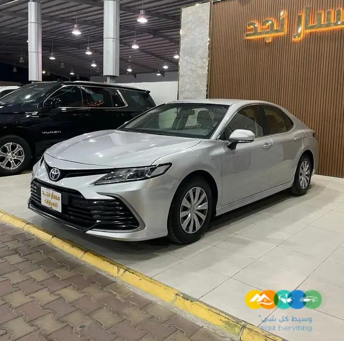 كامري موديل 2023 ستاندر