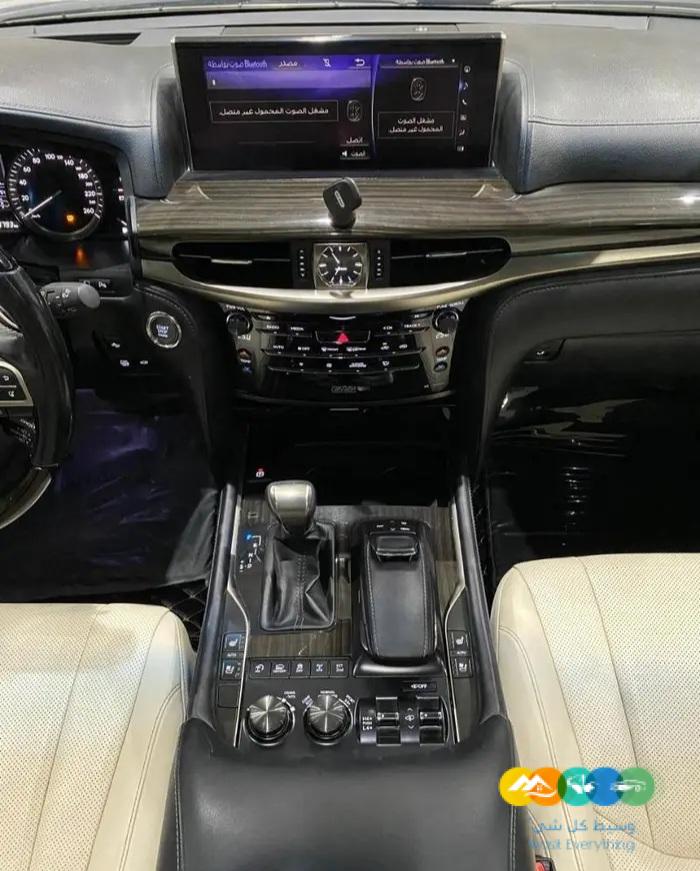 لكزس LX570 تيتانيوم 2017