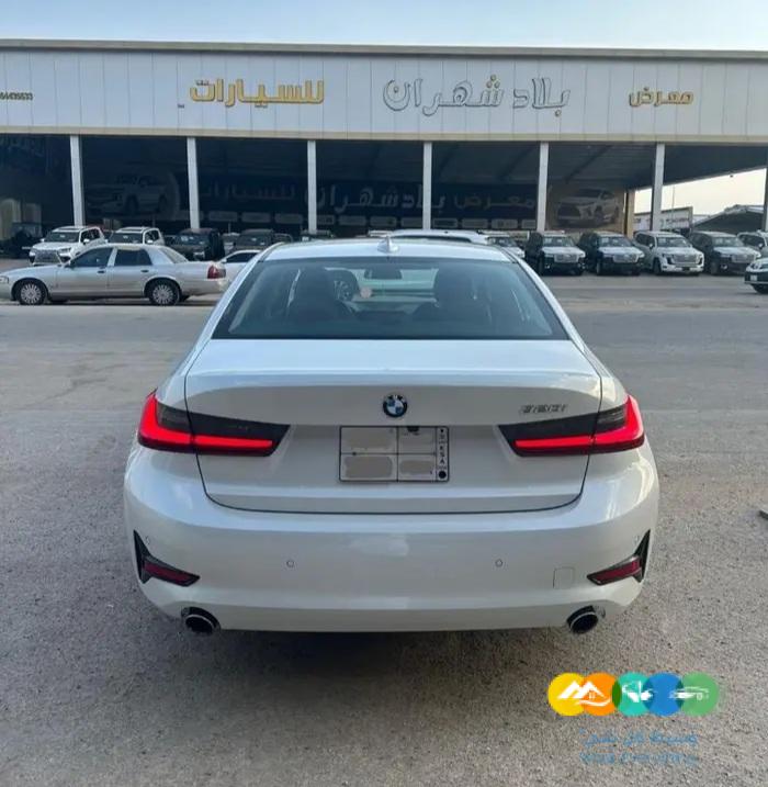 بي ام دبليو الفئة الثالثة 2022