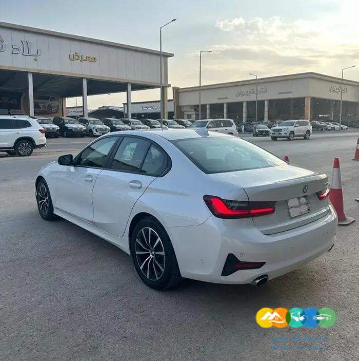 بي ام دبليو الفئة الثالثة 2022