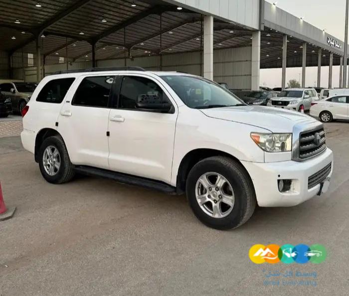 تويوتا سيكويا 2013